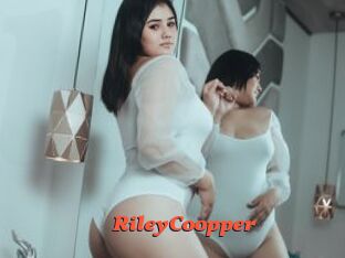 RileyCoopper Livespot