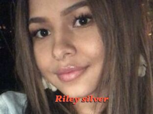 Riley_silver