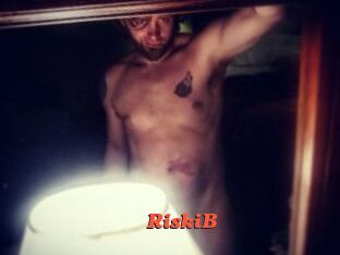 RiskiB