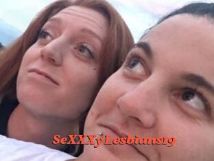 SeXXXyLesbians19