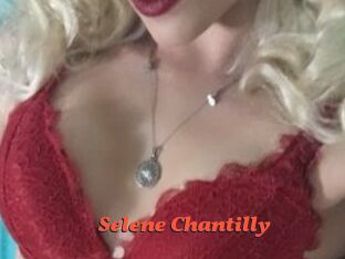 Selene_Chantilly