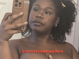 Sweetiesmooches