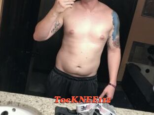 ToeKNEE112