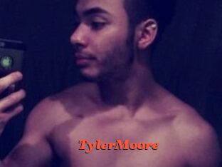 Tyler_Moore