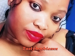 tastyboobiesxx Livespot