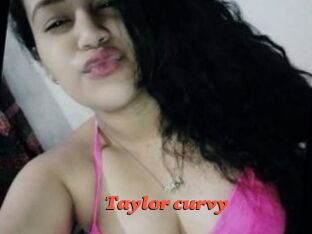 Taylor_curvy