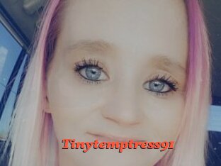 Tinytemptress91