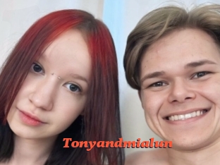 Tonyandmialun