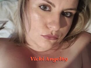 Vicki_Angel69