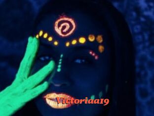 Victoriaa19