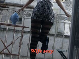 Wife_sexy