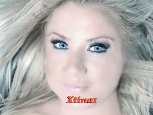 Xtina1